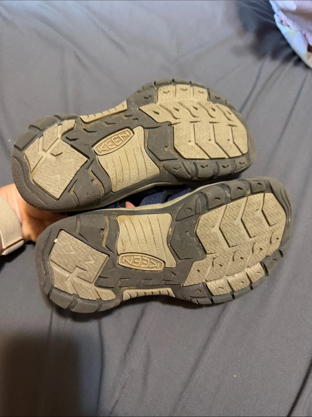 Keen durable navy